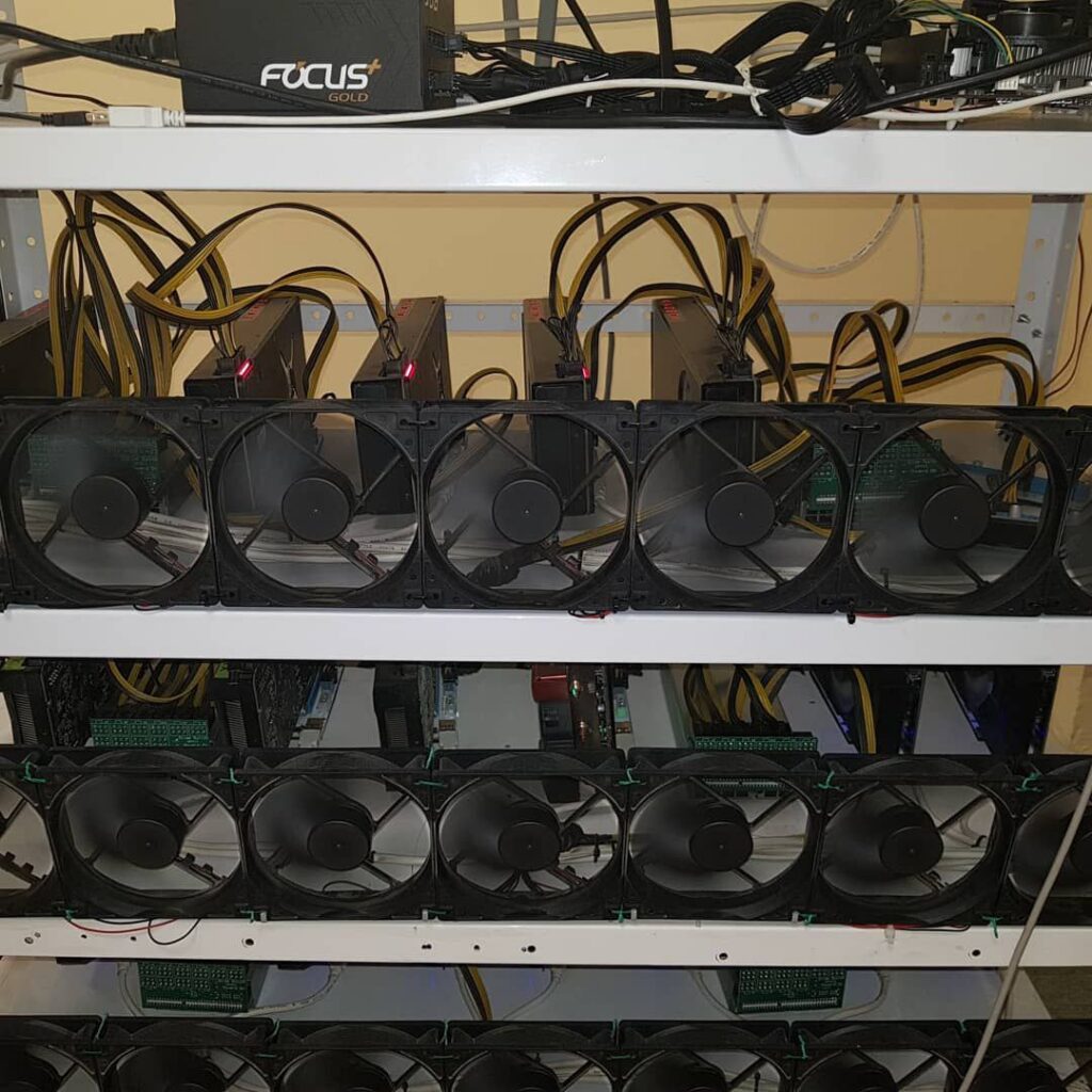 crypto mining rig